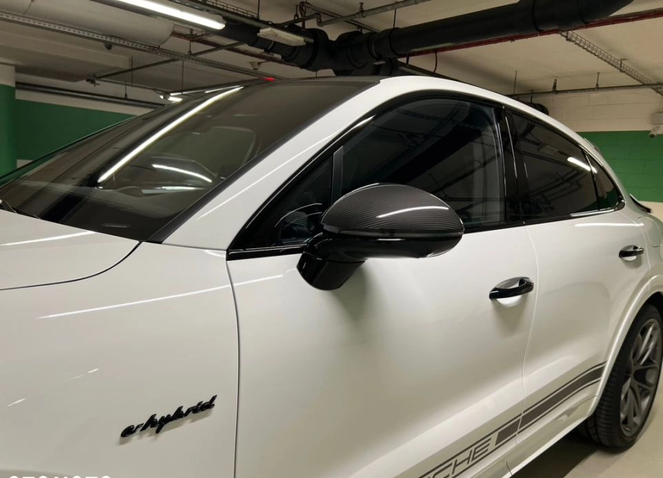 Porsche Cayenne cena 619000 przebieg: 1050, rok produkcji 2022 z Przysucha małe 254